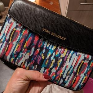 Vera bradley clutch